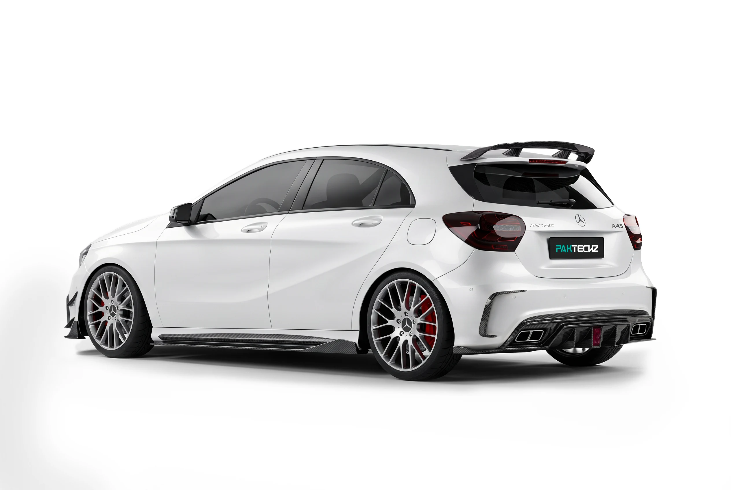มุมท้าย Mercedes-Benz A-Class W176 พร้อมดิฟฟิวเซอร์คาร์บอนไฟเบอร์ PAKTECHZ