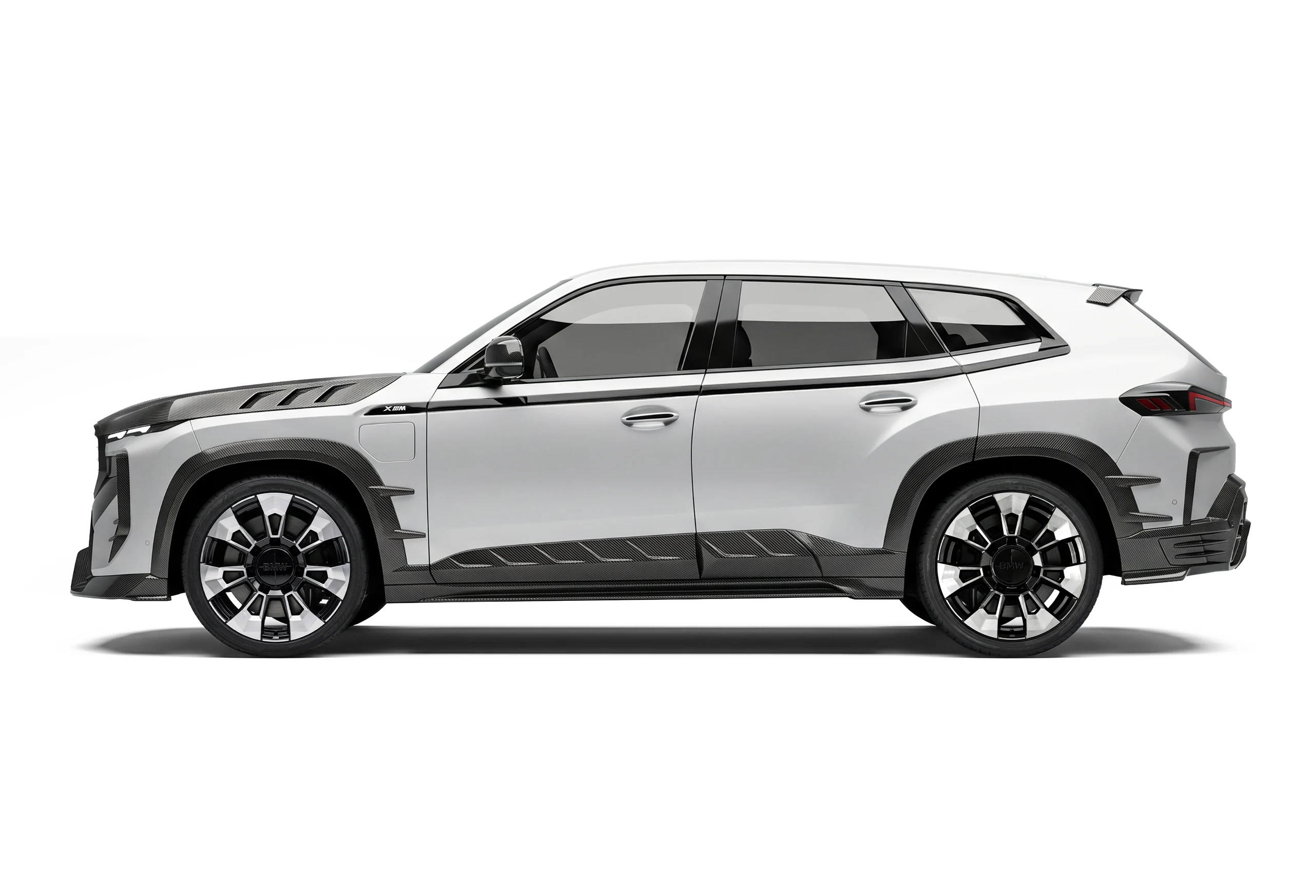 ดิฟฟิวเซอร์หลังคาร์บอนไฟเบอร์ PAKTECHZ สำหรับ BMW XM G09 ระยะใกล้