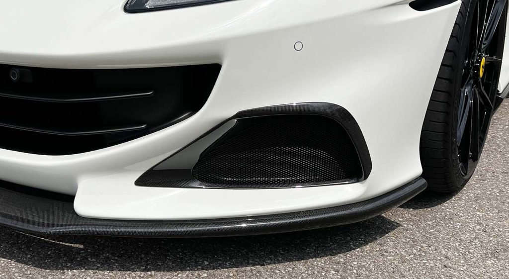 ชิ้นเสริมกันชนหน้า Ferrari Portofino M Novitec