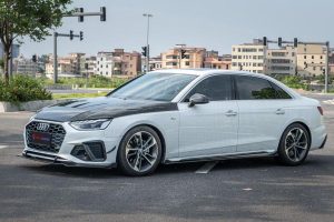 ฝากระโปรงหน้า Carbon Fiber Audi A4 S4 B9 B9.5 ทรง TAKD V1 ปี 2017-ON