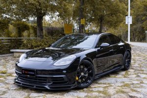 สเกิร์ตข้าง Carbon Fiber Porsche Panamera RWD/Base/4/4S/GTS/Turbo/Turbo S 971.1 971.2 ทรง TAKD