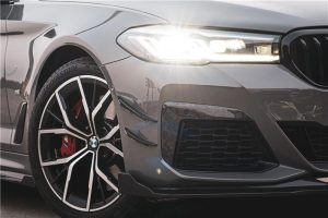 คาร์นาด Carbon Fiber BMW 5 Series M550 540 530 G30 LCI ทรง TAKD