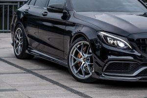 กระจังหน้า Carbon Fiber Mercedes Benz W205 C63 C63S Coupe 2 Door Sedan 4 Door ทรง TAKD Dry Carbon ปี 2015-ON