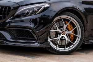 กระจังหน้า Carbon Fiber Mercedes Benz W205 C63 C63S Coupe 2 Door Sedan 4 Door ทรง TAKD Dry Carbon ปี 2015-ON