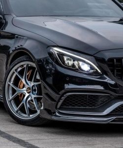 ซุ้มล้อ-แก้มข้าง Carbon Fiber Mercedes Benz C63/C63S W205 Front Fenders ทรง TAKD