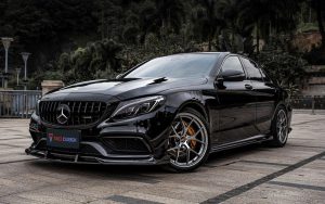 ลิ้นหน้า Carbon Fiber Mercedes Benz C-Class C63/C63S ทรง TAKD