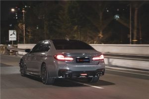 ดิฟฟิวเซอร์ Carbon Fiber BMW 5 Series G30 Facelift ทรง TAKD ไมเนอร์เชนจ์ ปี 2021-ON