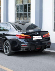 ดิฟฟิวเซอร์ Carbon Fiber BMW 5 series M550 540 530 G30 Pre-LCI ทรง TAKD