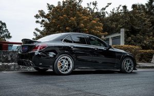 ดิฟฟิวเซอร์ Carbon Fiber Mercedes Benz C Class W205 C63 C63S Sedan ทรง TAKD Dry Carbon ปี 2019-ON
