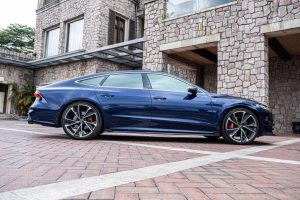 สเกิร์ตข้าง Carbon Fiber Audi A7 S-Line S7 C8 ทรง TAKD ปี 2018-ON