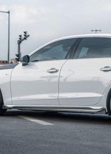 สเกิร์ตข้าง Carbon Fiber Audi S4 A4 S-Line B9.5 ทรง TAKD ปี 2020-ON