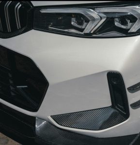 กันชน Carbon Fiber BMW G20 330i M340i LCI ทรง TAKD