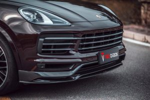 ลิ้นหน้า Carbon Fiber Porsche Cayenne 9Y0 ทรง TAKD ปี 2018-2023