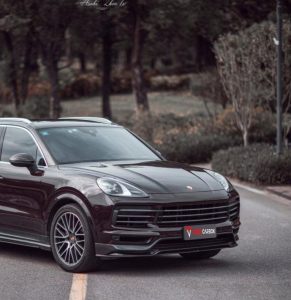 ลิ้นหน้า Carbon Fiber Porsche Cayenne 9Y0 ทรง TAKD ปี 2018-2023