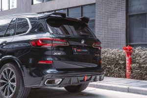 สปอยเลอร์หลังคา Carbon Fiber BMW X5 G05 M50i X/S Drive 40i ทรง TAKD ปี 2019-ON