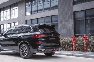 สปอยเลอร์หลังคา Carbon Fiber BMW X5 G05 M50i X/S Drive 40i ทรง TAKD ปี 2019-ON