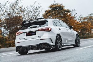 สเกิร์ตข้าง Carbon Fiber Mercedes Benz A45 A35 A220 W177 ทรง TAKD ปี 2019-ON