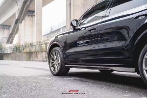 สเกิร์ตข้าง Carbon Fiber Porsche Cayenne Base/E-Hybrid/S/Turbo/Turbo S/Turbo GT/GTS 9Y0 9Y3 ทรง TAKD