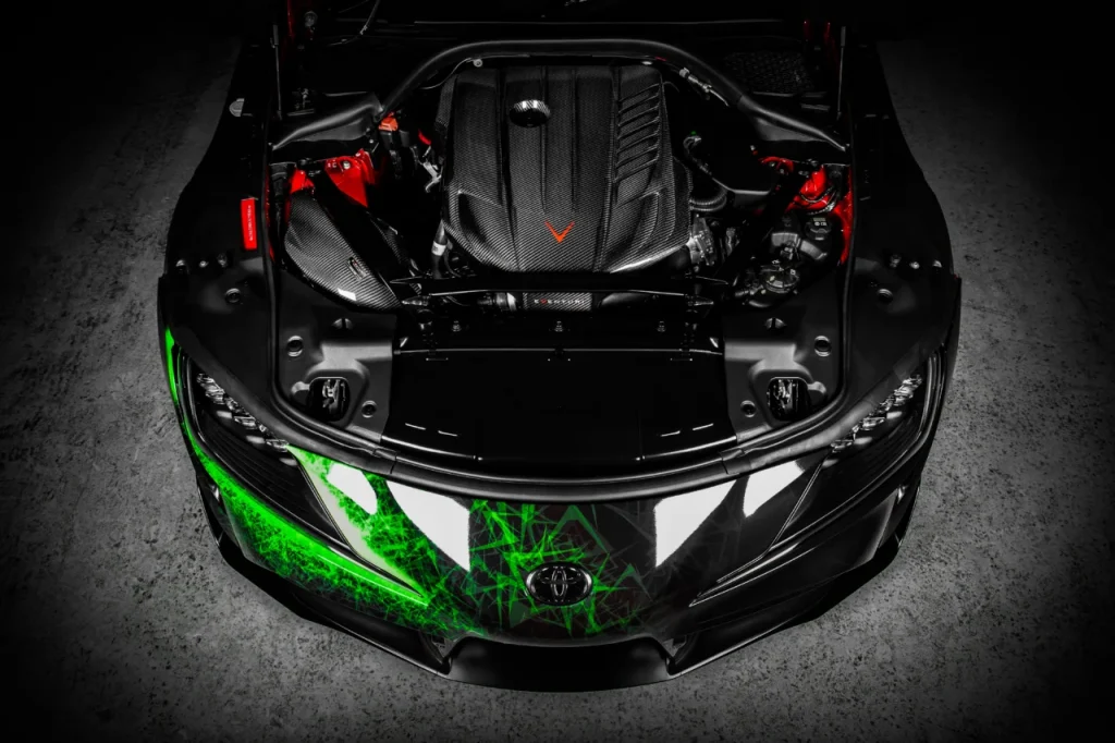 ฝาครอบเครื่องยนต์คาร์บอน Toyota Supra MK5 Eventuri