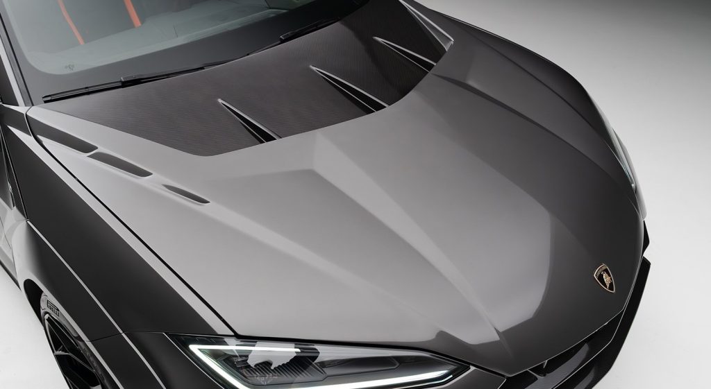 ฝากระโปรง Lamborghini Urus SE Novitec