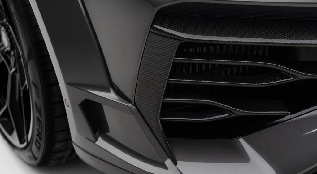 ครอบชิ้นข้างด้านหน้า Lamborghini Urus SE Novitec
