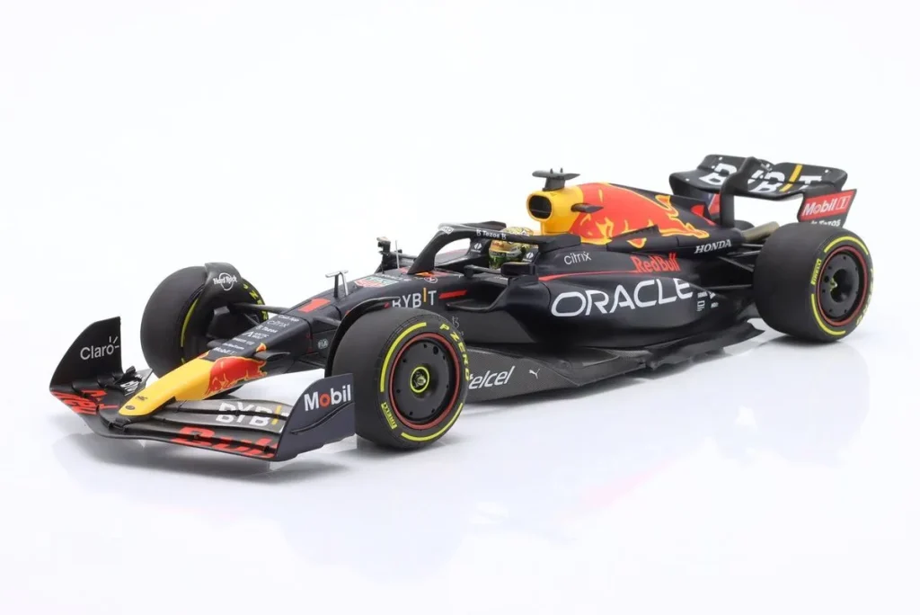 Model 1:18 Red Bull Racing RB18 #1 Max Verstappen Formula One year 2022 Minichamps 113223001