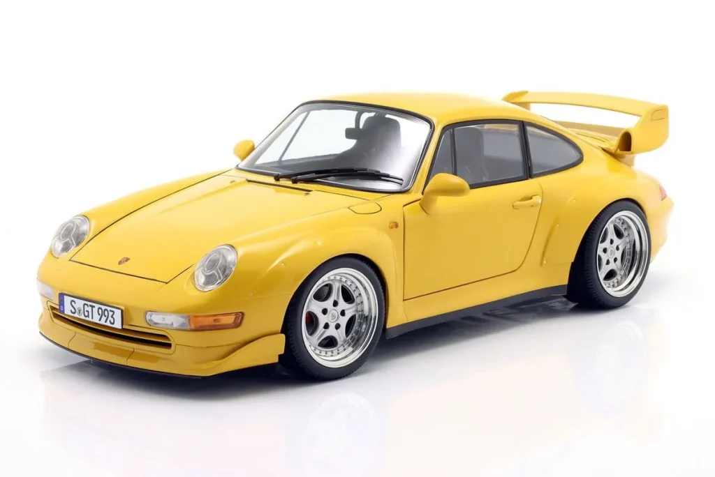 โมเดลรถ 1:12 Porsche 911 (993) GT2 ปี 1996 สีเหลือง KK-Scale