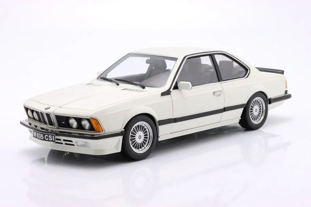 โมเดลรถ 1:12 BMW M635 CSi ปี 1987 สีขาว KK-Scale