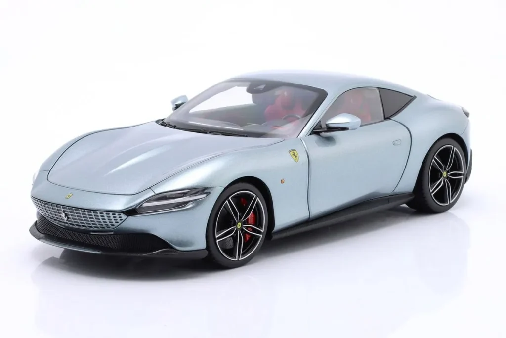 โมเดลรถ 1:18 Ferrari Roma ปี 2019 สีเทาเมทัลลิก Polistil