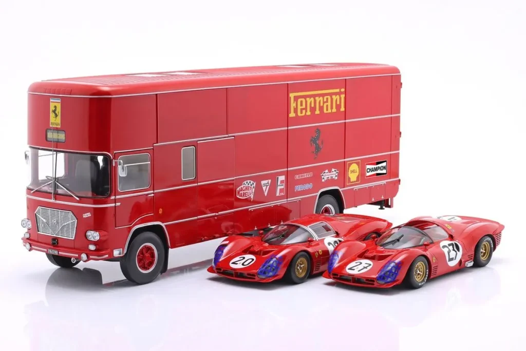 โมเดลรถ 1:18 3-Car Set: OM Fiat 150 Rolfo Renntransporter พร้อม 2x Ferrari 330 P3 WERK83