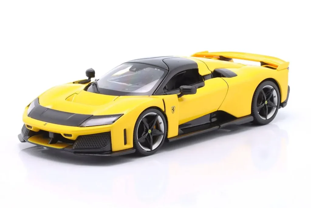 โมเดลรถ 1:24 Ferrari F80 ปี 2024 สีเหลือง Bburago