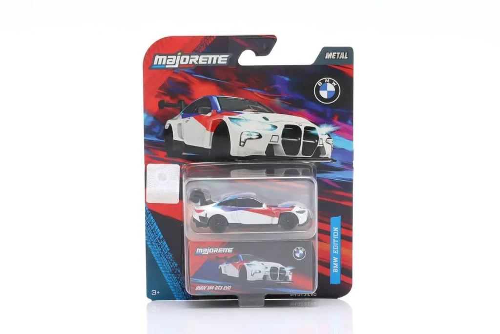 โมเดลรถ 1:64 BMW M4 GT3 EVO สีขาว / แดง / น้ำเงิน / ดำ Majorette