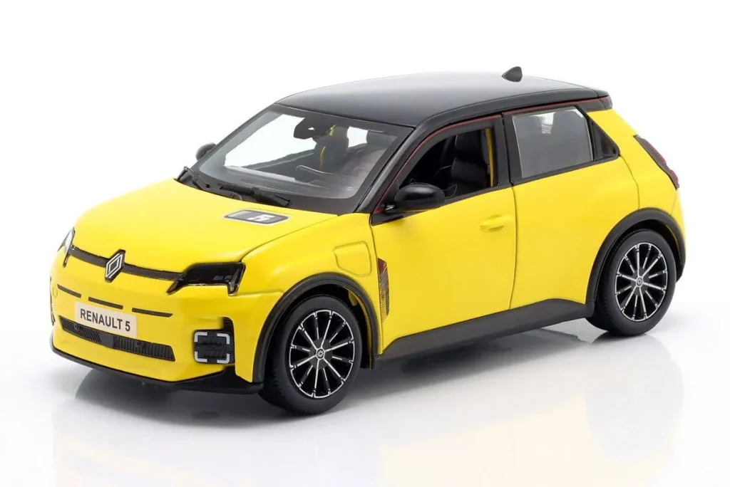 โมเดลรถ 1:24 Renault 5 E-Tech electric ปี 2024 สีเหลือง Bburago