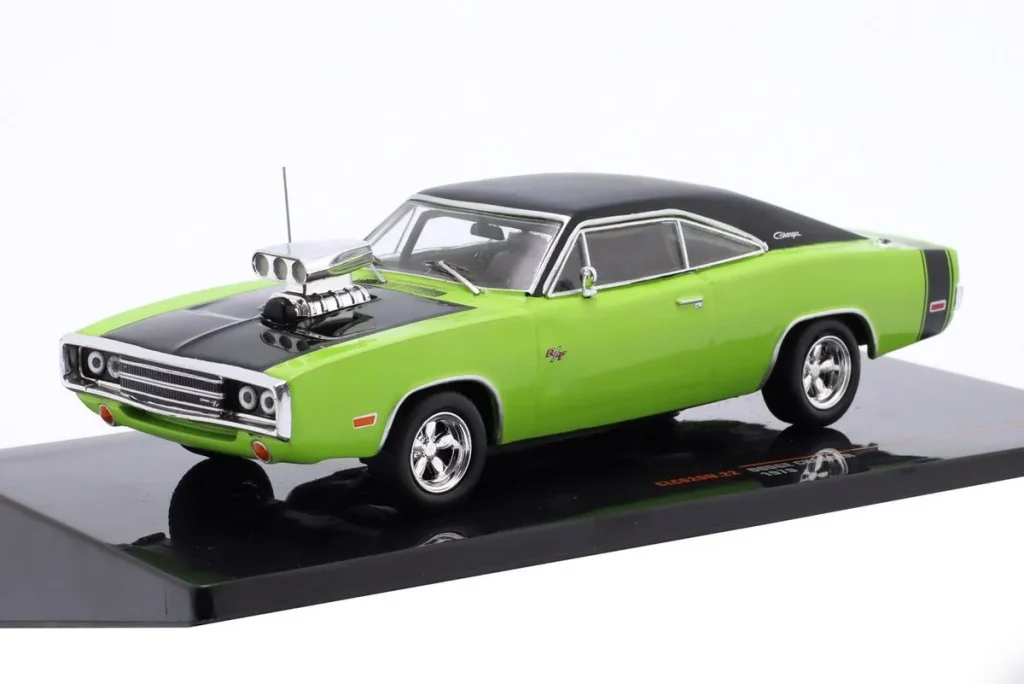 โมเดลรถ 1:43 Dodge Charger R/T ปี 1970 สีเขียวอ่อน / ดำ Ixo