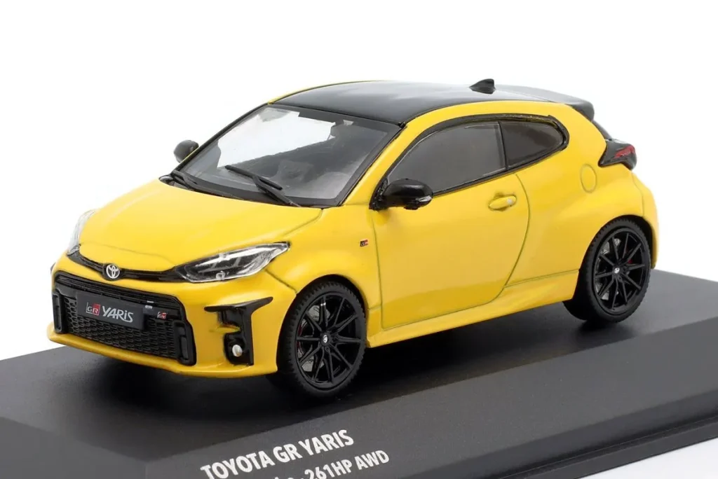 โมเดลรถ 1:43 Toyota GR Yaris ปี 2024 สีเหลือง Solido