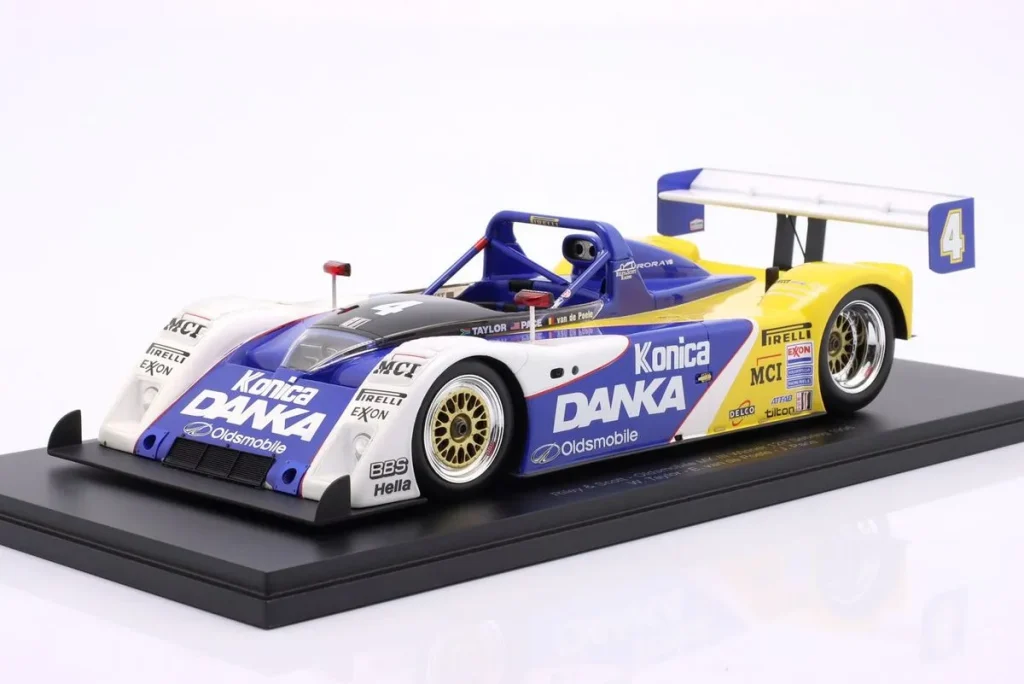 Model 1:18 Riley & Scott Oldsmobile MK III #4 Wayne Taylor, Eric van de Poele, Jim Pace winner 12h Sebring IMSA year 1996 Spark