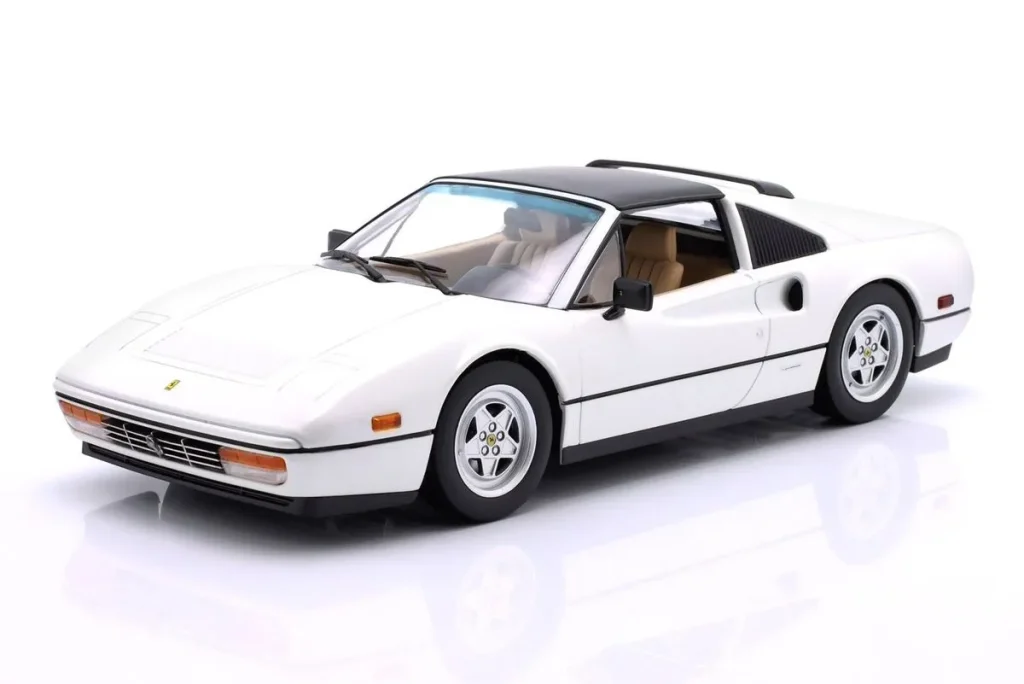 โมเดลรถ 1:18 Ferrari 328 GTS ปี 1985 สีขาว KK-Scale