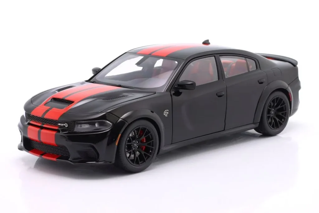 โมเดลรถ 1:18 Dodge Charger SRT Hellcat Redeye Jailbreak สีดำสนิท AUTOart