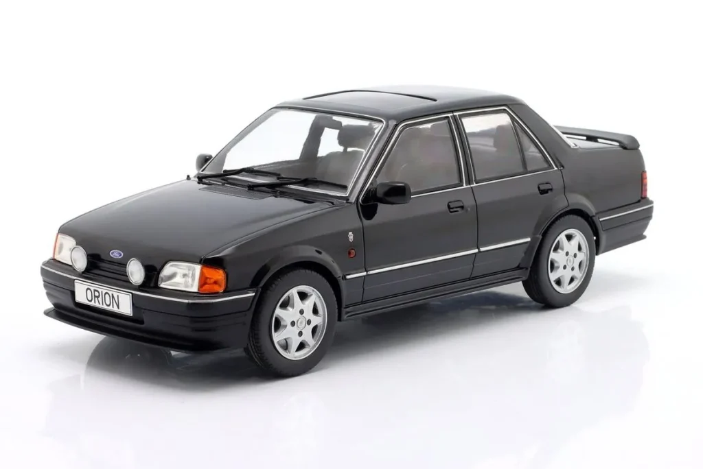 โมเดลรถ 1:18 Ford Orion MK II ปี 1986 สีดำ ModelCarGroup