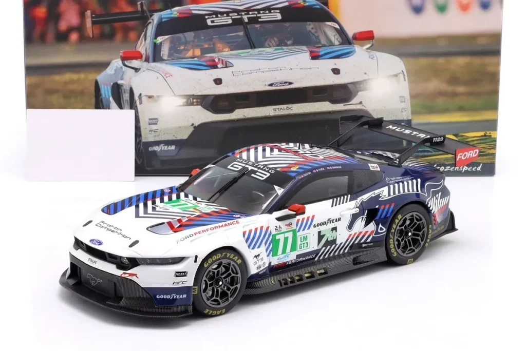 车型 1:18 Ford Mustang GT3 #77 Ben Barker, Bernardo Sousa, Ben Tuck 24 小时勒芒年 2025 Ixo