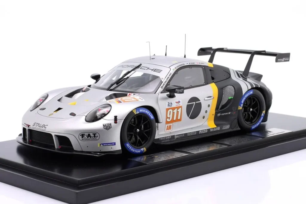 Model 1:18 Porsche 911 RSR-19 #911 Michael Fassbender, Richard Lietz, Martin Rump Film “Michael Fassbender – Road to Le Mans” year 2023 Spark