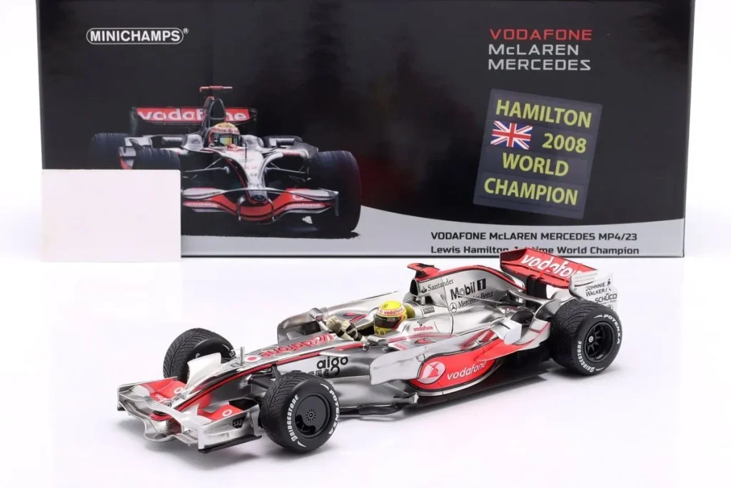 โมเดลรถ 1:18 McLaren MP4/23 #22 Lewis Hamilton อันดับ 5 Brasilien GP / ฟอร์มูล่าวัน แชมป์โลก (Erster F1 แชมป์โลก-Titel) ปี 2008 Minichamps