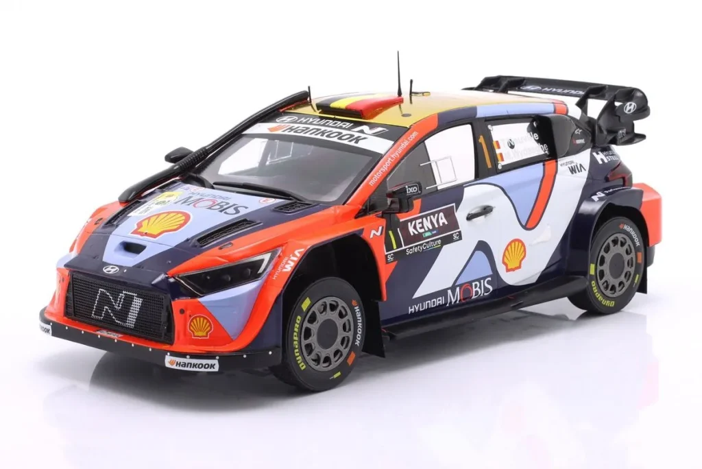 โมเดลรถ 1:18 Hyundai i20 N Rally1 #1 Thierry Neuville, Martin Wydaeghe อันดับ 3 Safari แรลลี่ Kenia ปี 2025 Ixo
