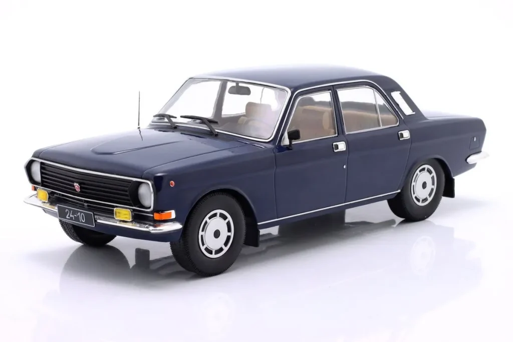 โมเดลรถ 1:18 Wolga M24-10 ปี 1985 สีน้ำเงินเข้ม ModelCarGroup