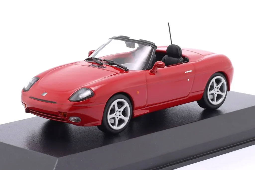 车型 1:43 Fiat Barchetta 年 1995 红色 Minichamps