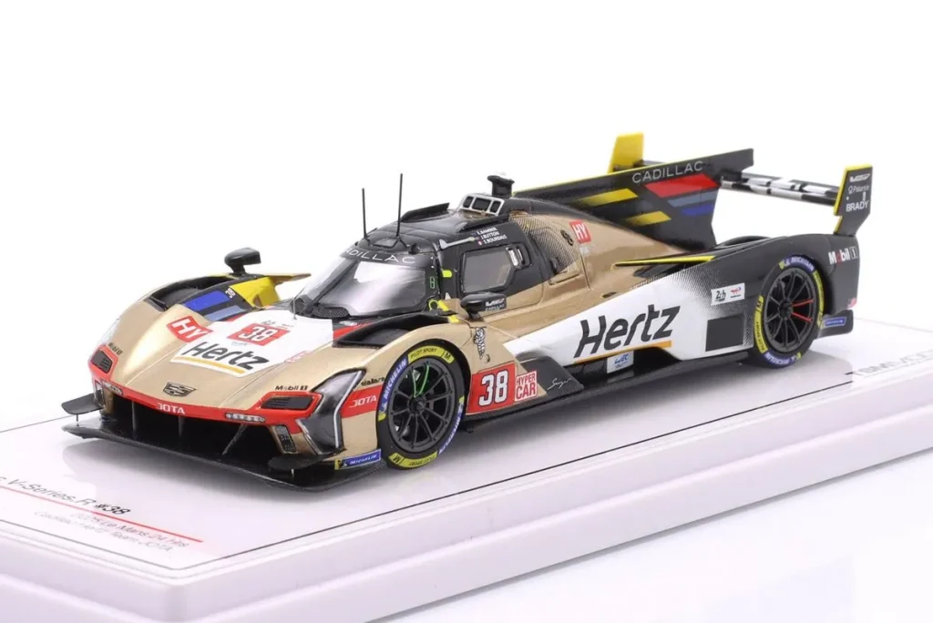 车型 1:43 Cadillac V-Series.R #38 Earl Bamber, Sebastien Bourdais, Jenson Button 排名 7 24h LeMans 年 2025 True Scale