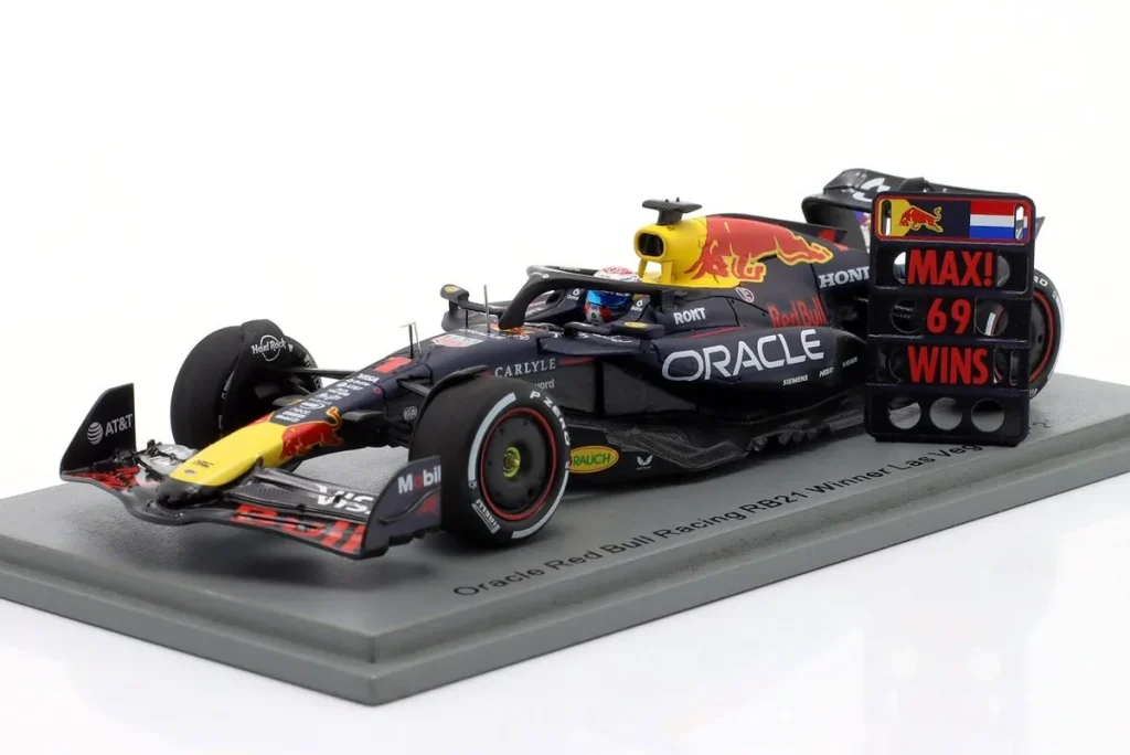 Model 1:43 Red Bull Racing RB21 #1 Max Verstappen Formula One year 2025 Spark
