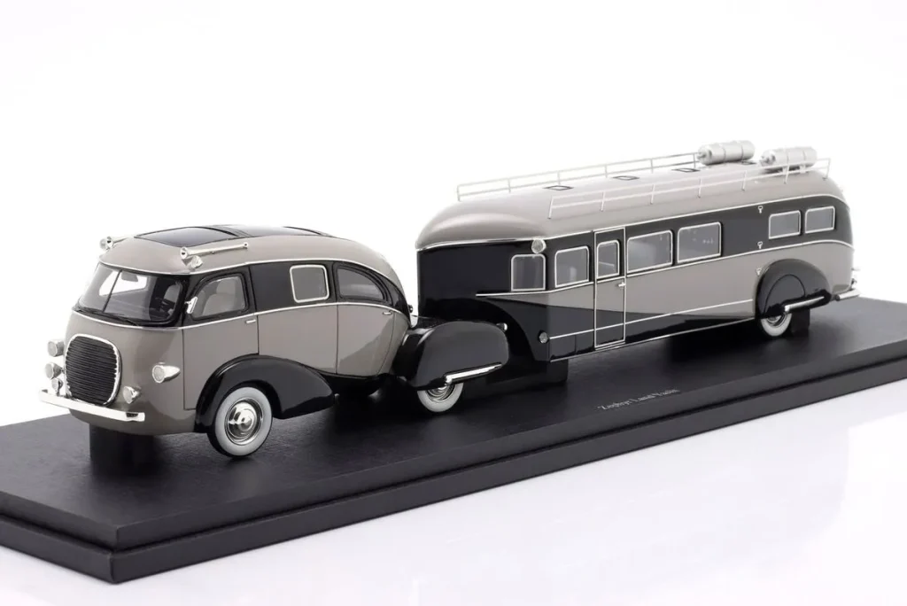 车型 1:43 Zephir Land Yacht 年 1936 灰色 / 黑色 AutoCult