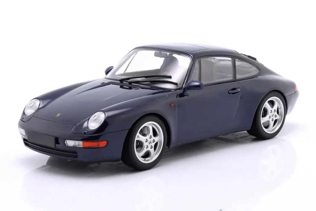 车型 1:18 Porsche 911 (993) Coupé 年 1993 金属蓝 Minichamps