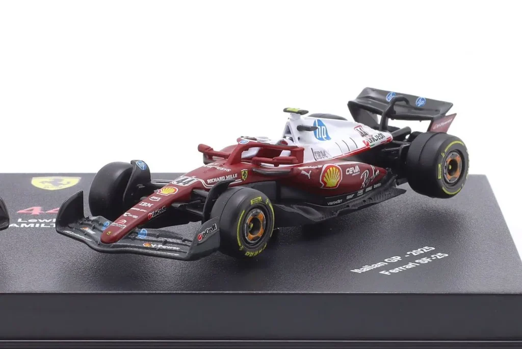 车型 1:64 Ferrari SF-25 #44 Lewis Hamilton 一级方程式年 2025 Bburago 18-56807#44